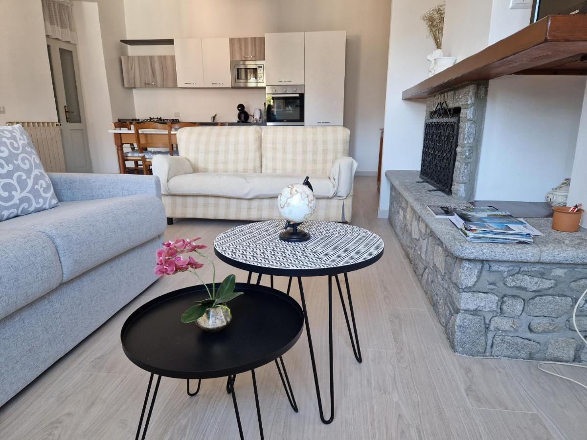 Borgocastello Apartment Rezzonico Luaran gambar